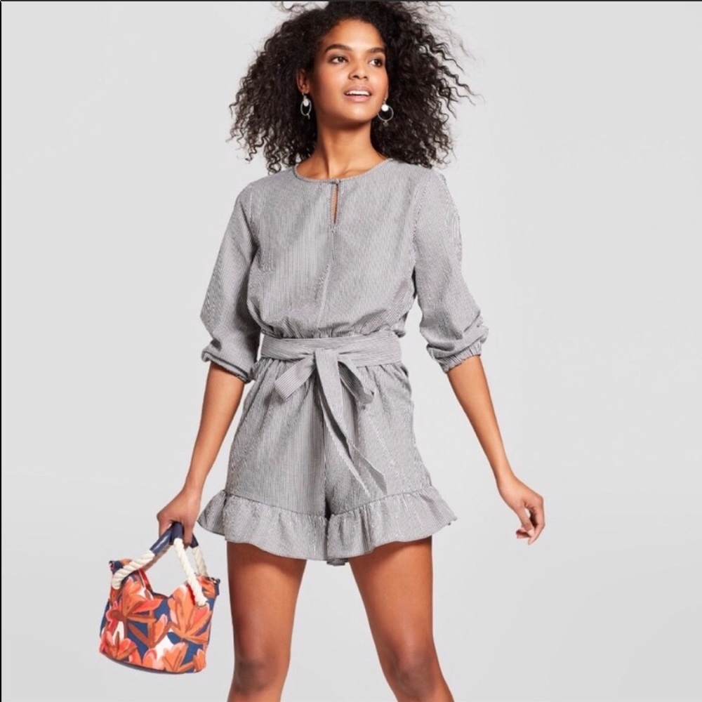 Who What Wear Stripped Ruffle Hem Romper Size S